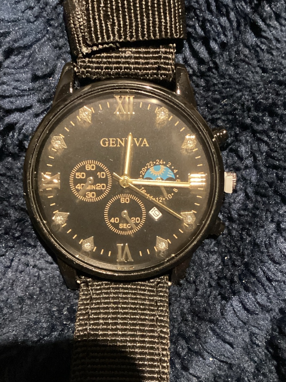 Geneva Black and Gold Men's Analog Watch with Nylon Strap